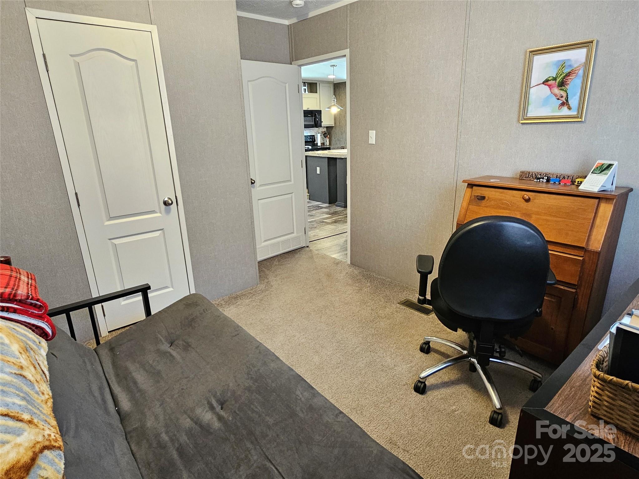 River Breeze - Residential