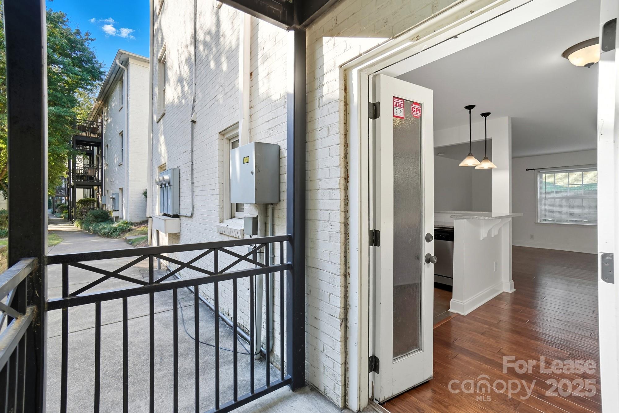 Selwyn Commons - Residential Lease