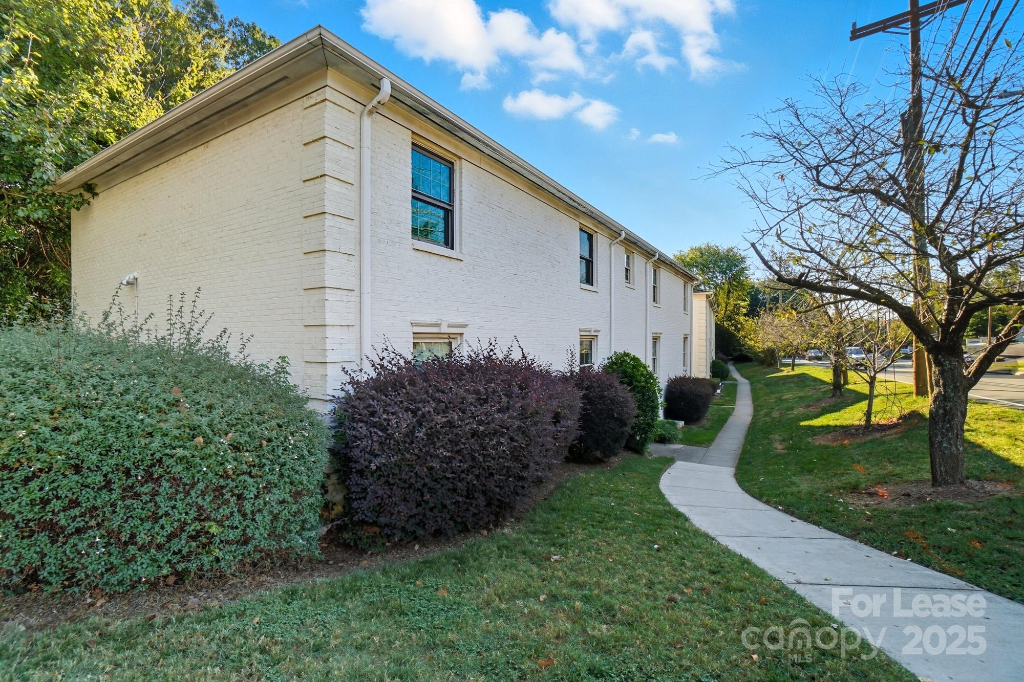 Selwyn Commons - Residential Lease