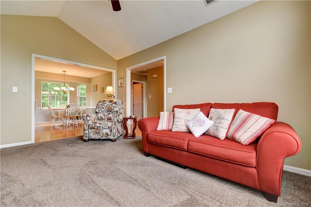 River Chase - Residential