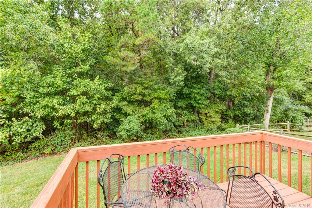 River Chase - Residential