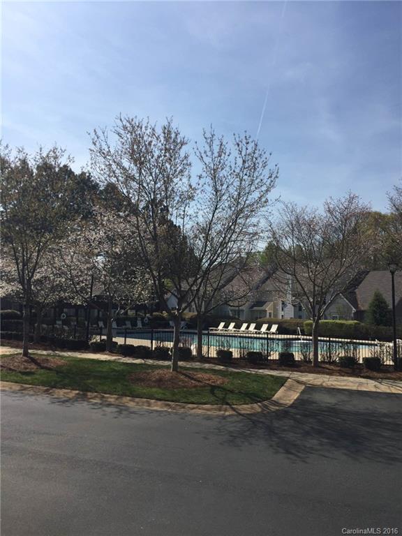 Huntington Ridge - Residential