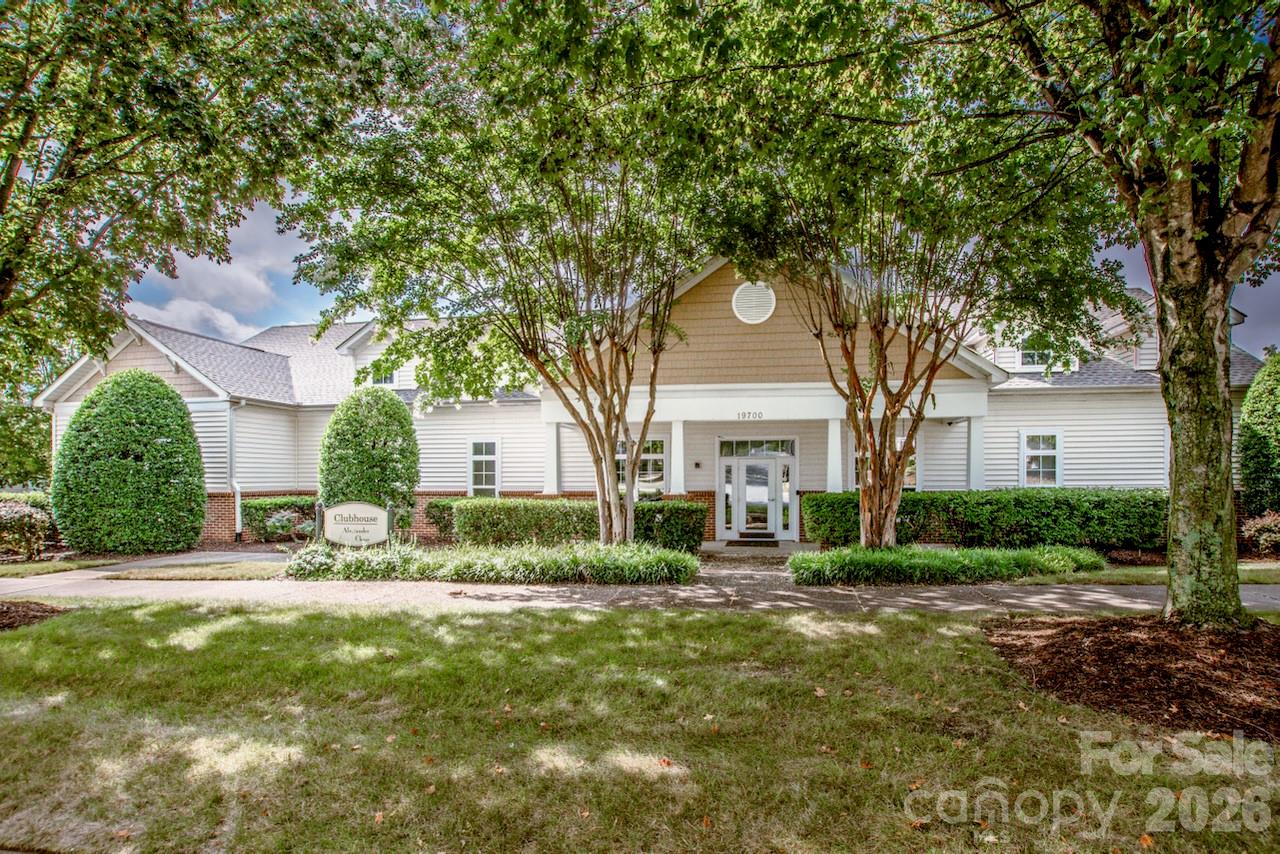 Alexander Chase - Residential