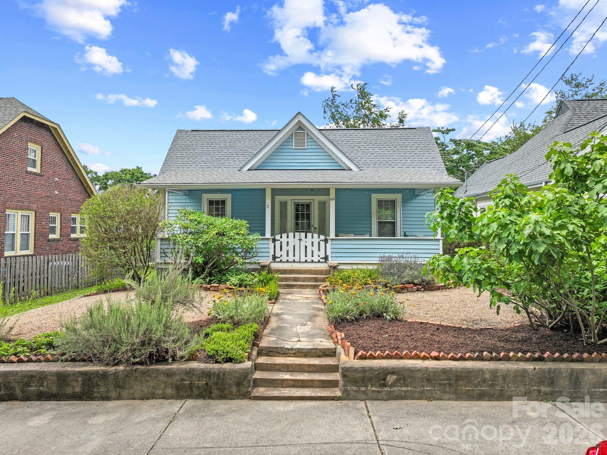 60 Annandale Avenue