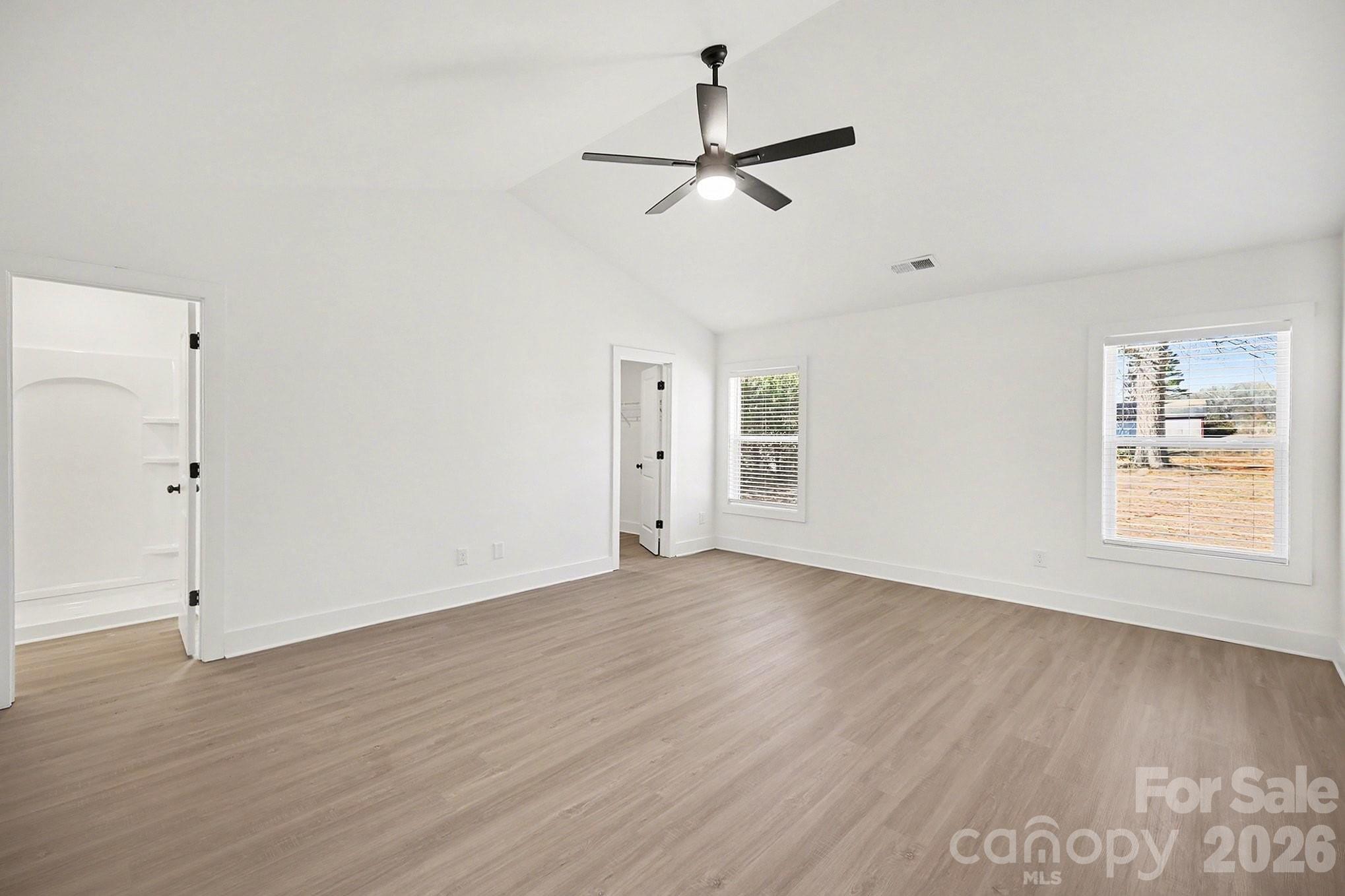 South Lakes - Residential