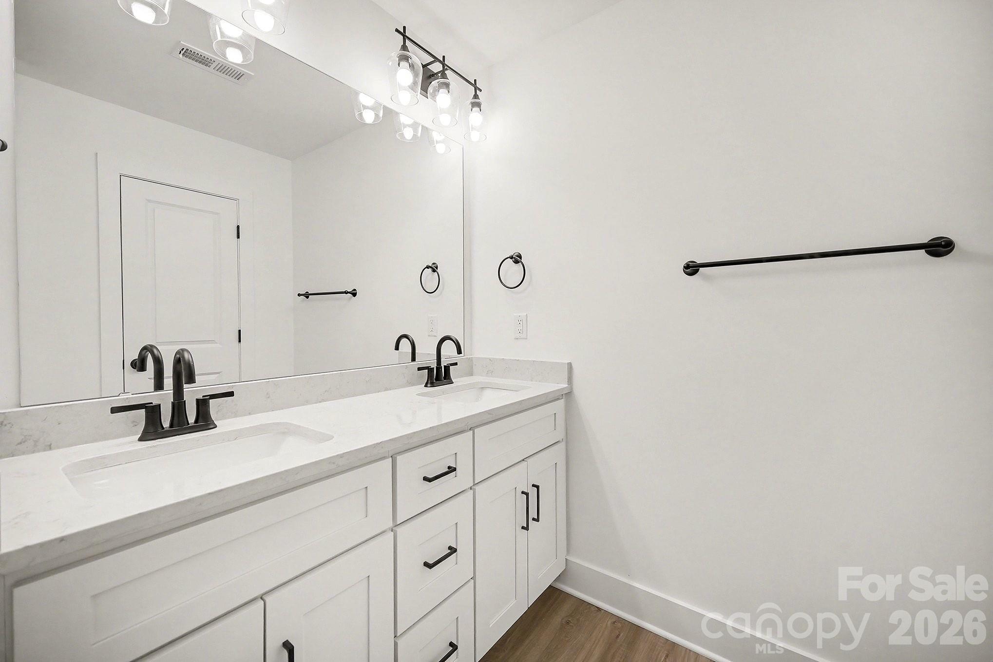 South Lakes - Residential