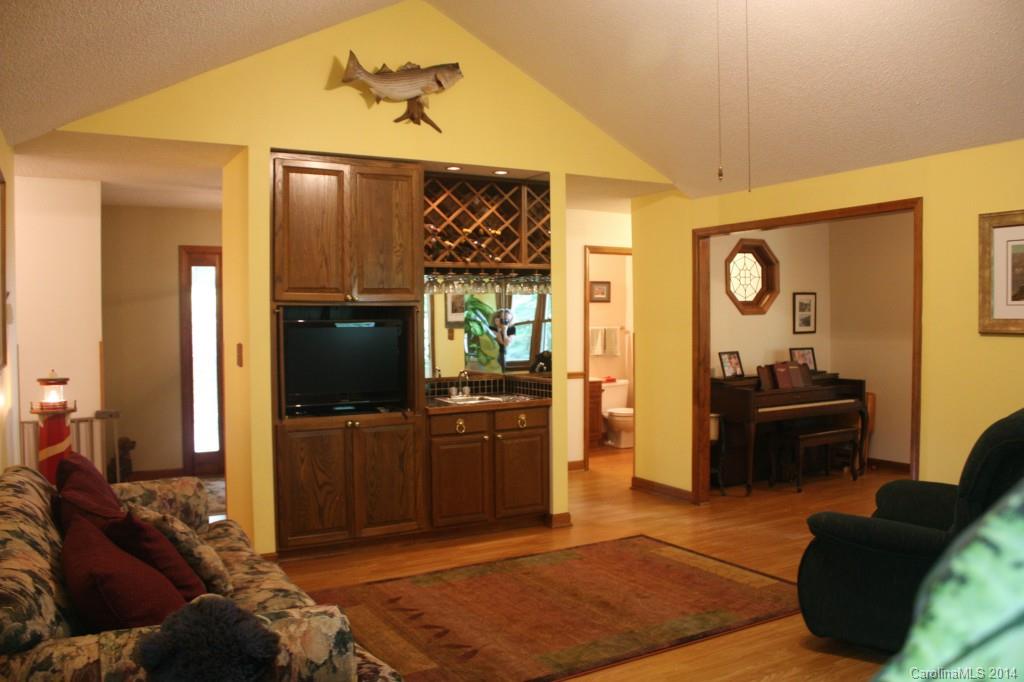 Harbor Oaks - Residential