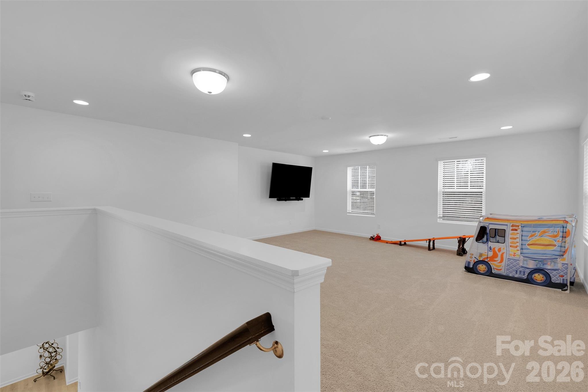 Davis Hills - Residential