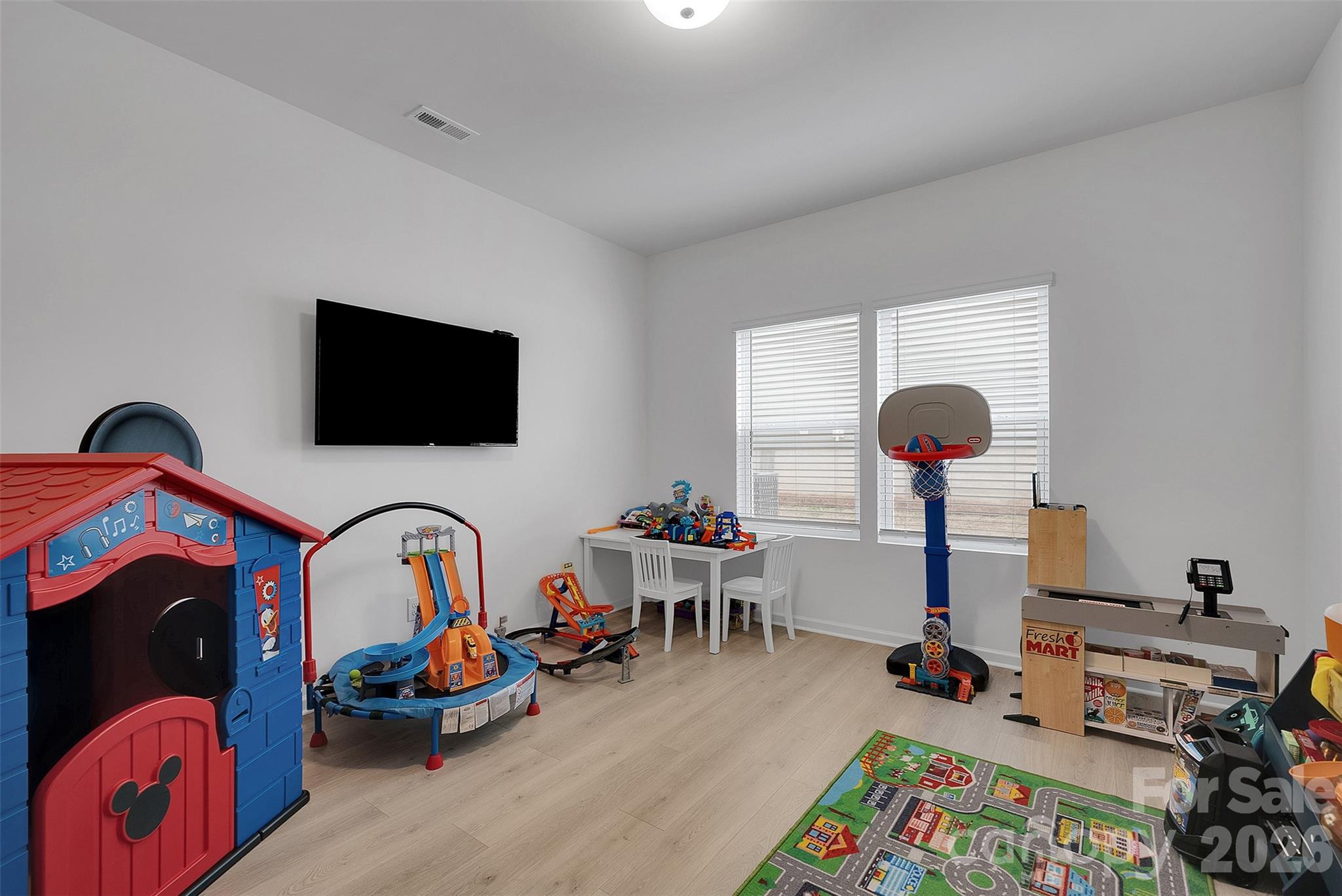 Davis Hills - Residential