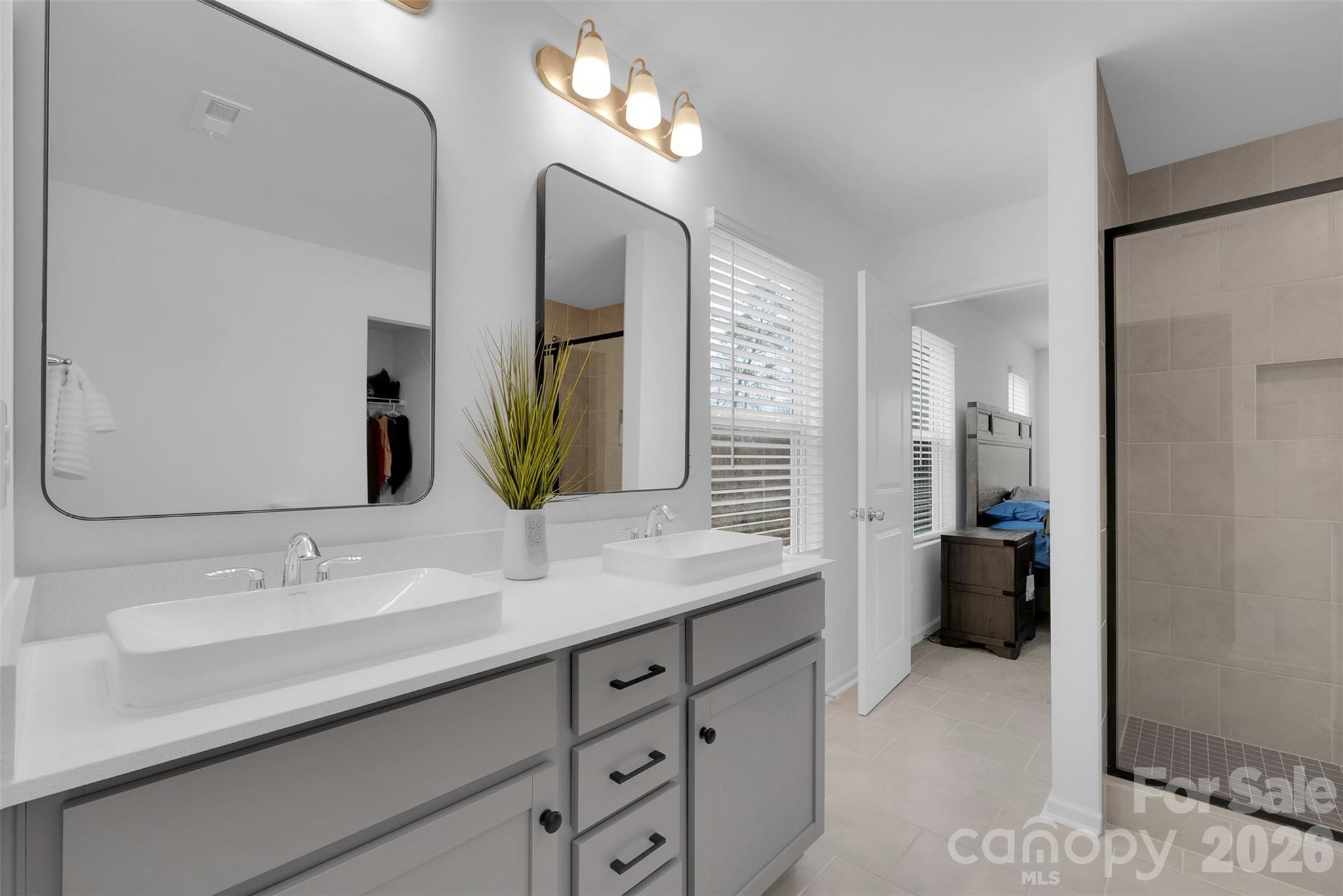 Davis Hills - Residential