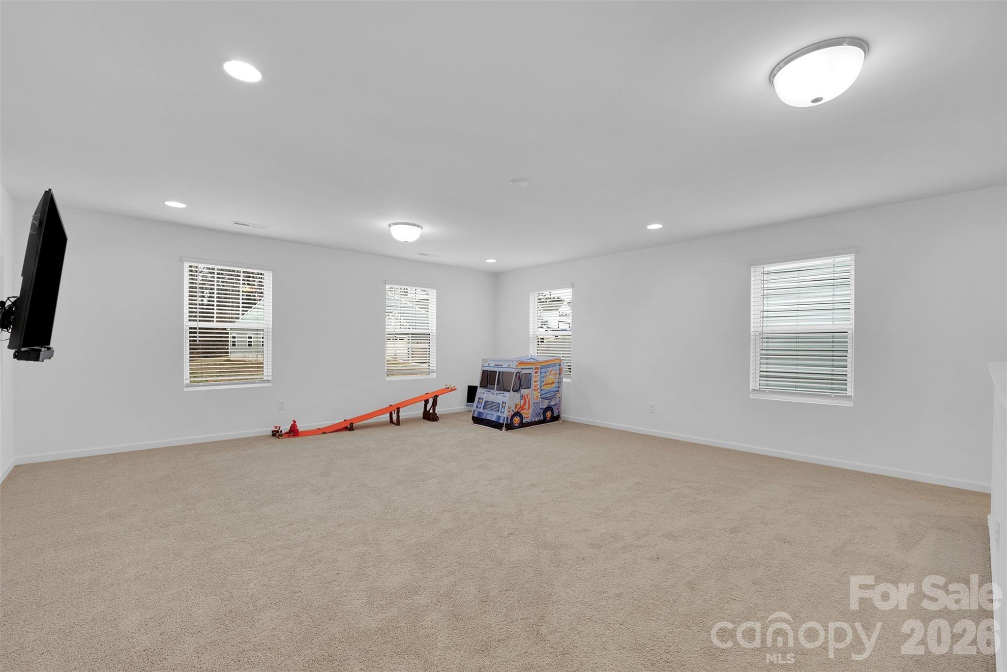 Davis Hills - Residential