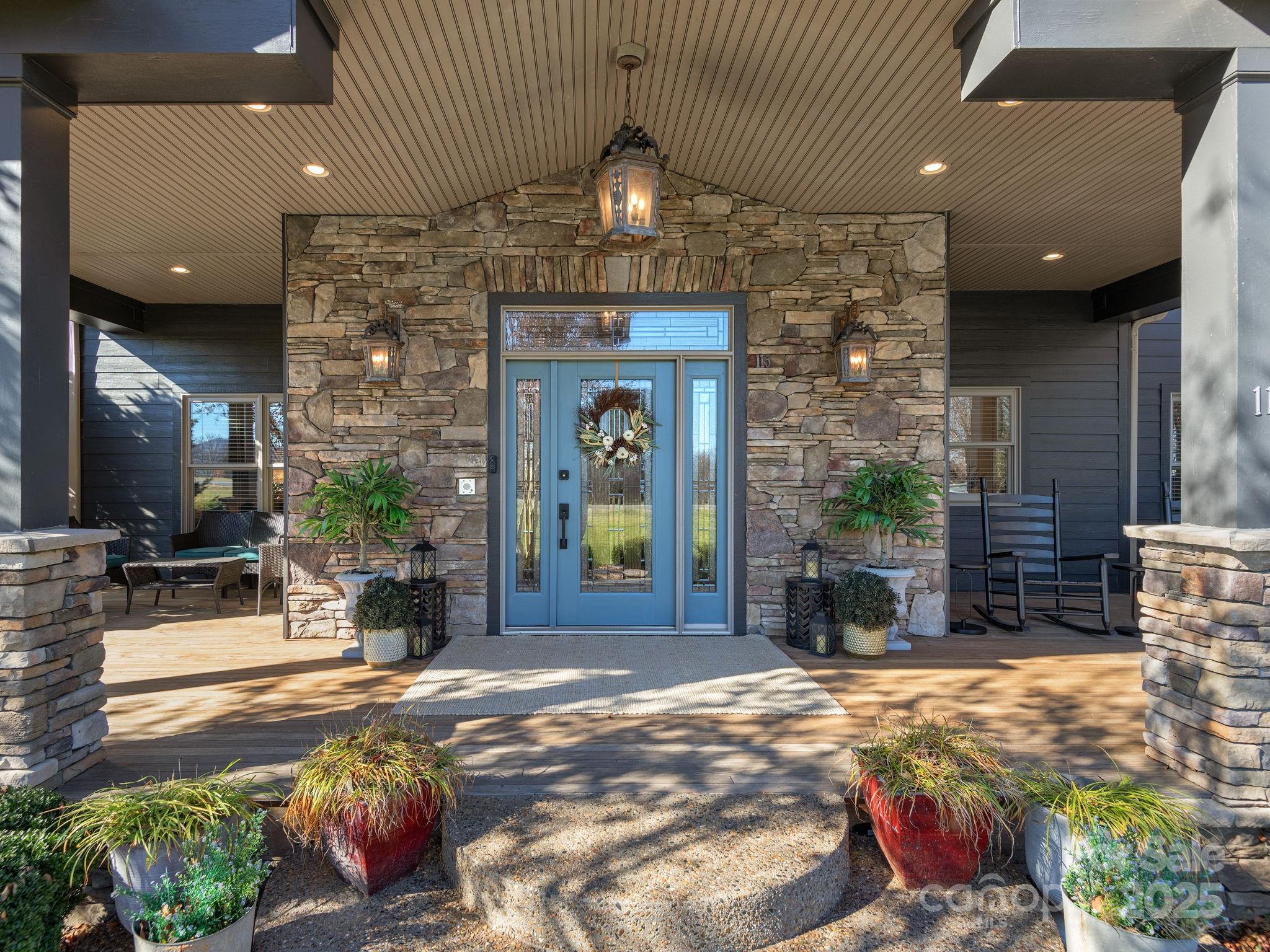 115 Meadowbrook Acres None