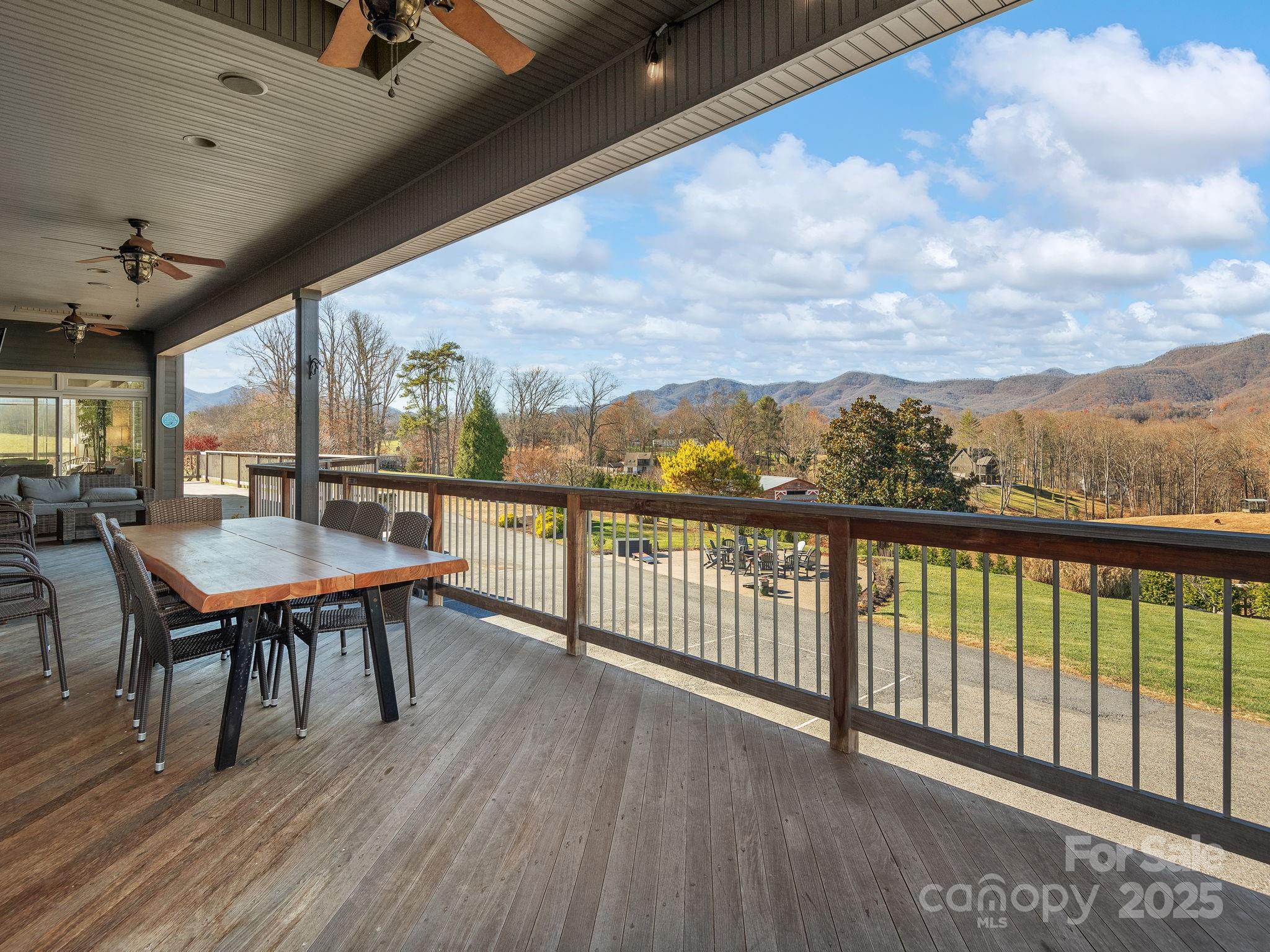 Meadowbrook Acres - Residential