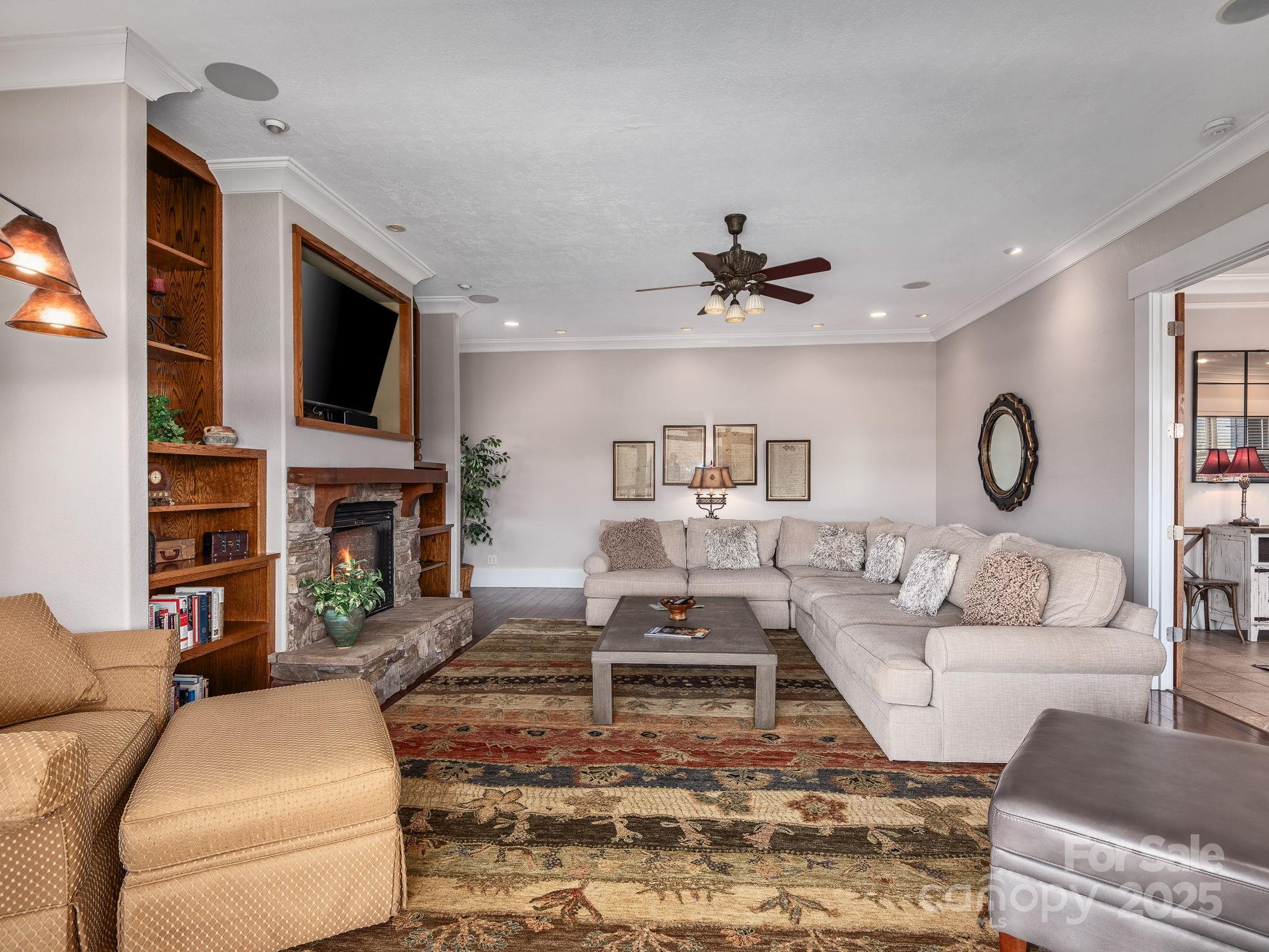 Meadowbrook Acres - Residential