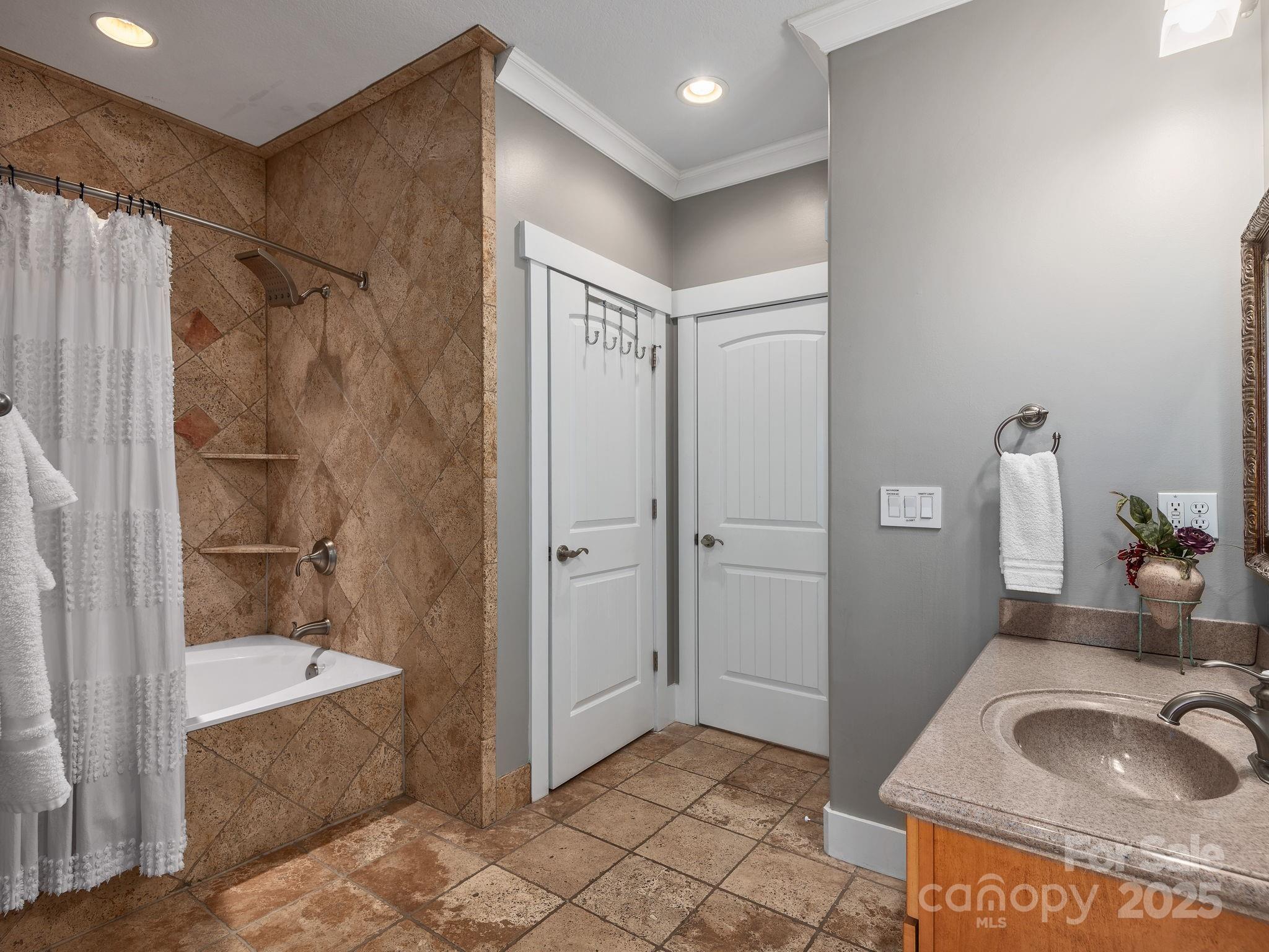 Meadowbrook Acres - Residential