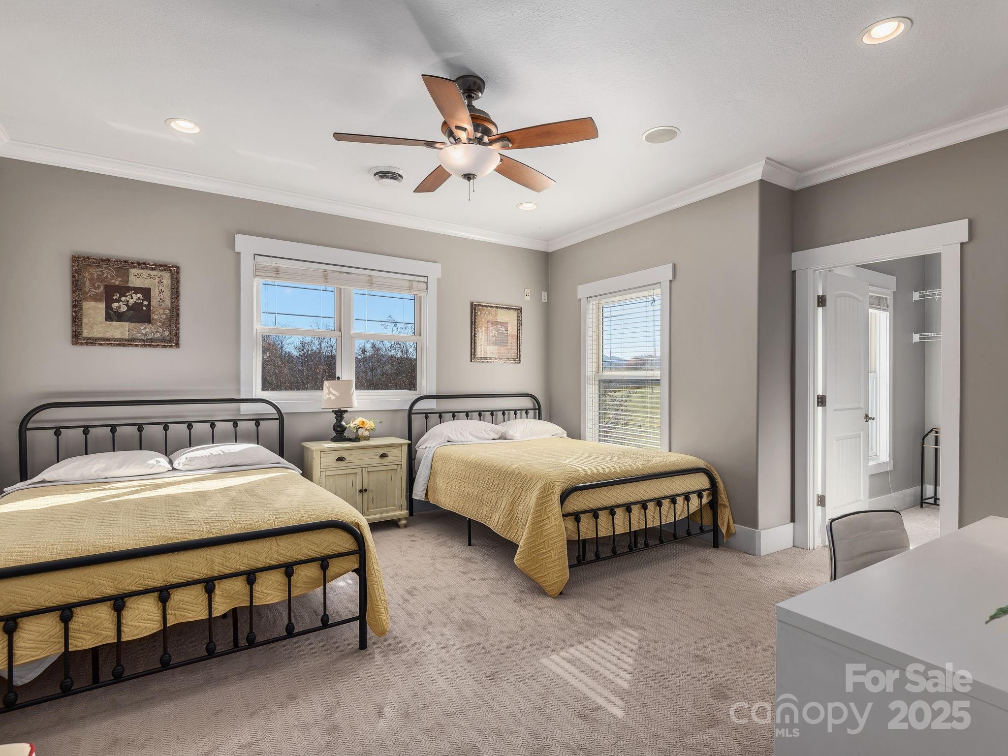 Meadowbrook Acres - Residential