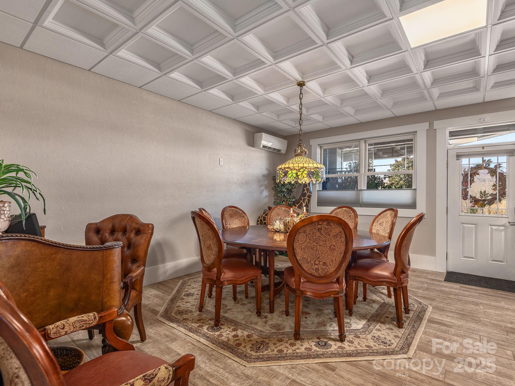 Meadowbrook Acres - Residential