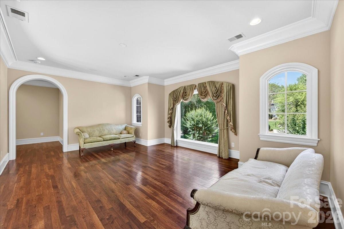 Pellyn Wood - Residential