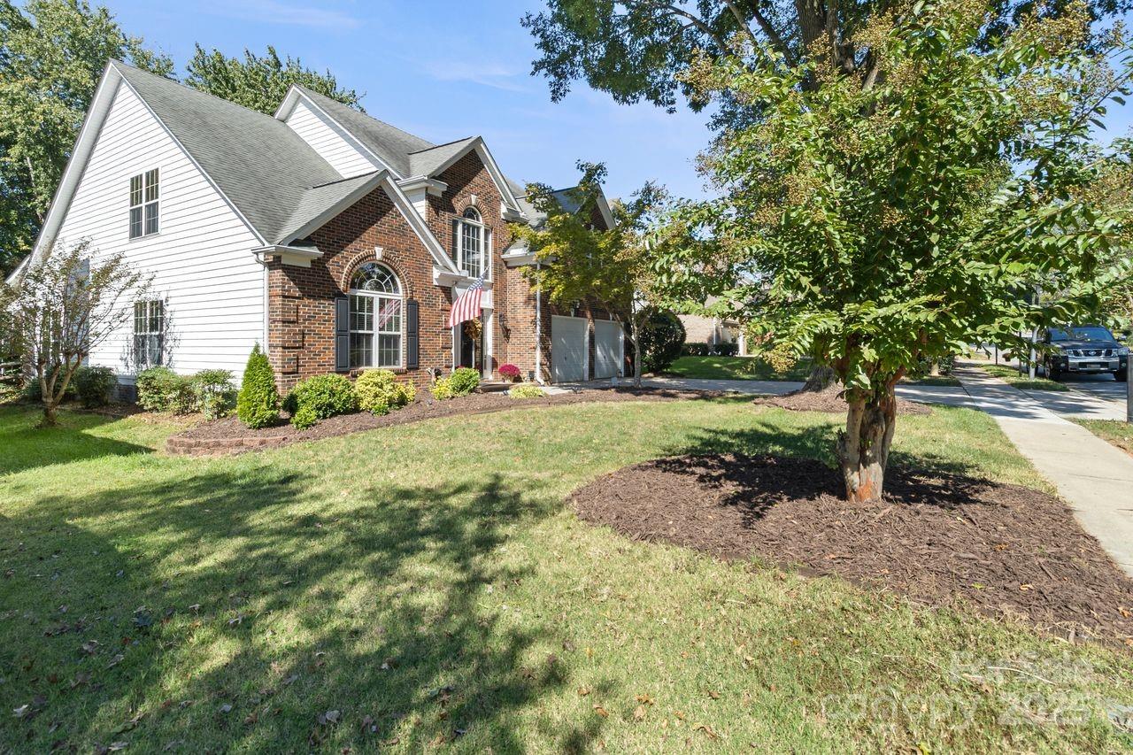 16203 Hollingbourne Road