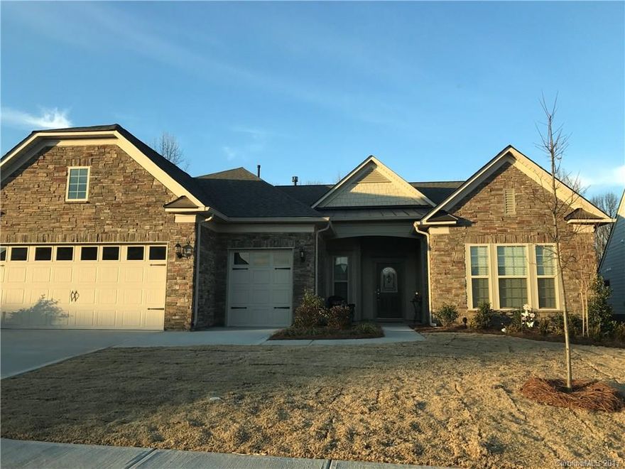 This Dunwoody Way is a 3 bedroom, 3 bath home with library, sunroom and covered porch.  Entertain friends effortlessly with this stylish open plan. The Dunwoody Way has plenty of storage options, flexible living spaces and an open galley kitchen with island, and a gathering room that opens into the sunroom.