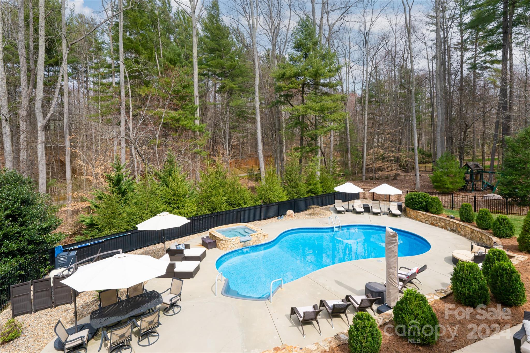 Biltmore Lake - Residential