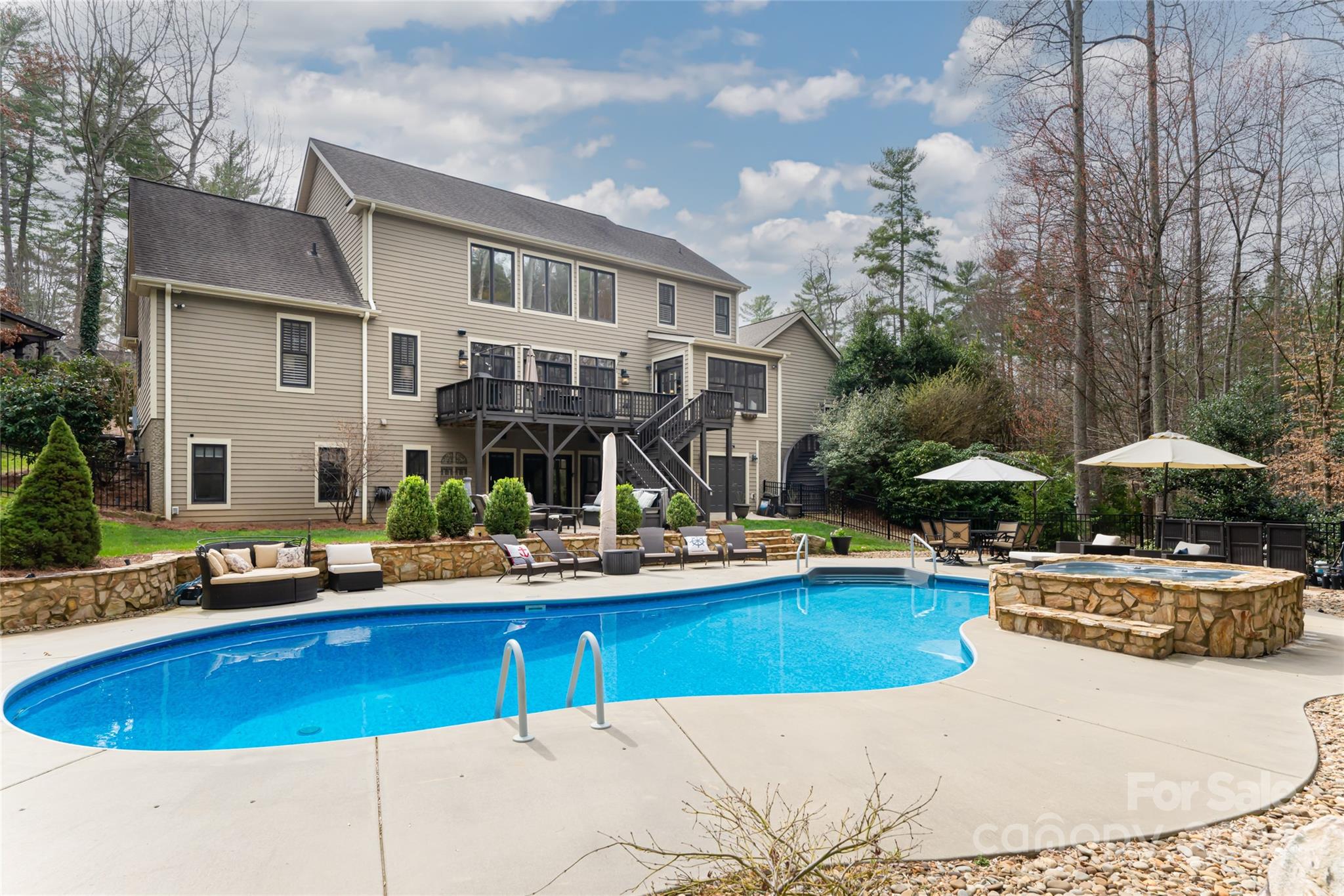 Biltmore Lake - Residential