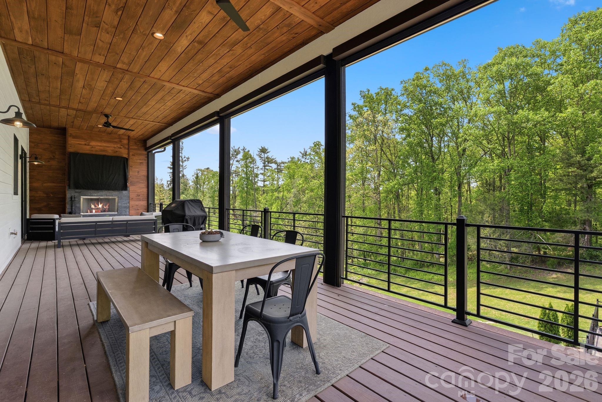 Garrison Hills - Residential