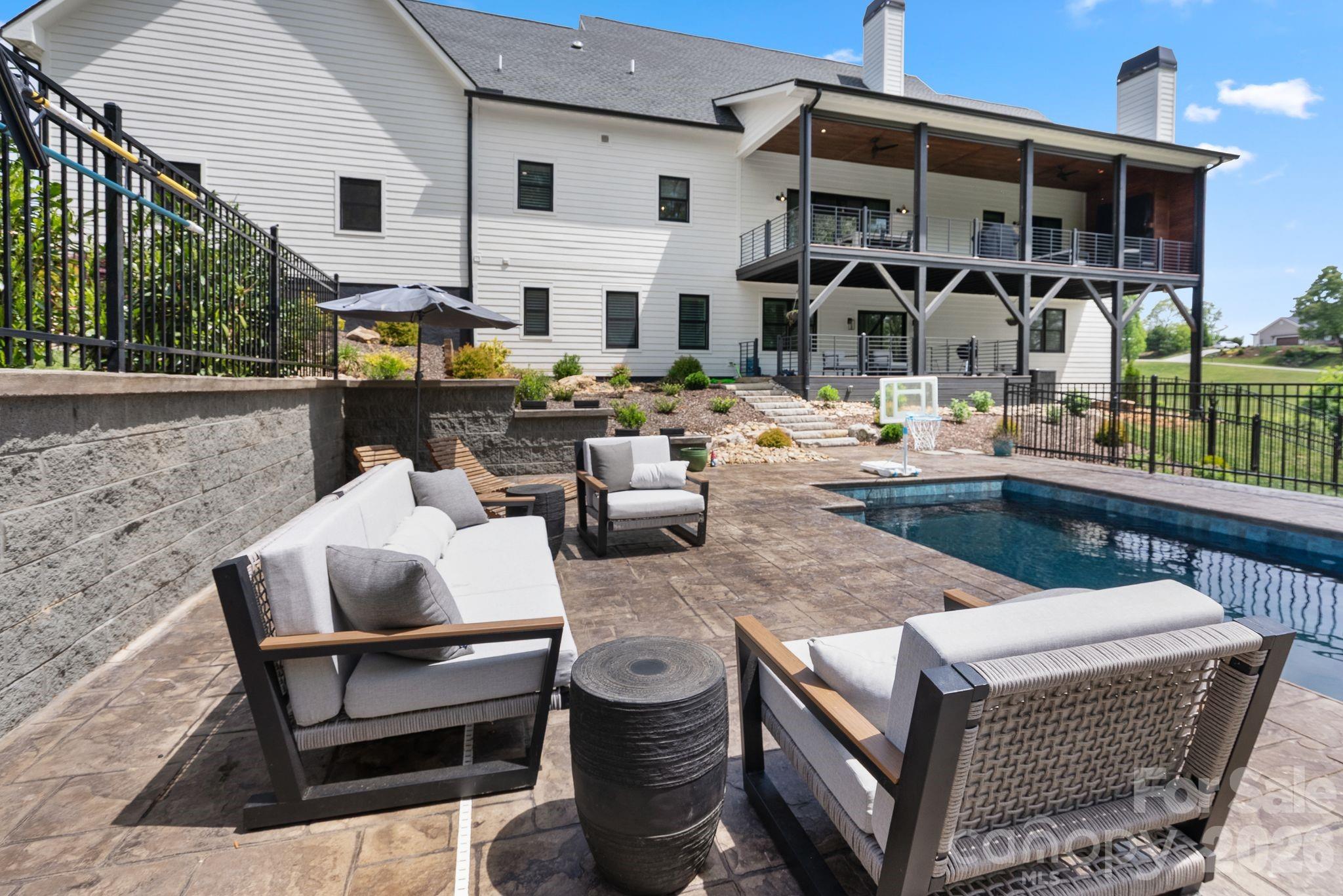 Garrison Hills - Residential