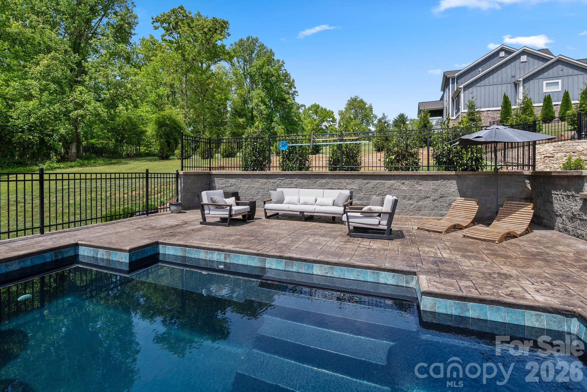 Garrison Hills - Residential