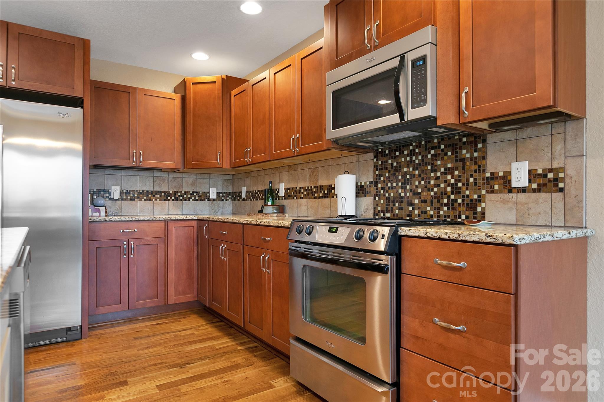 Connestee Falls - Residential