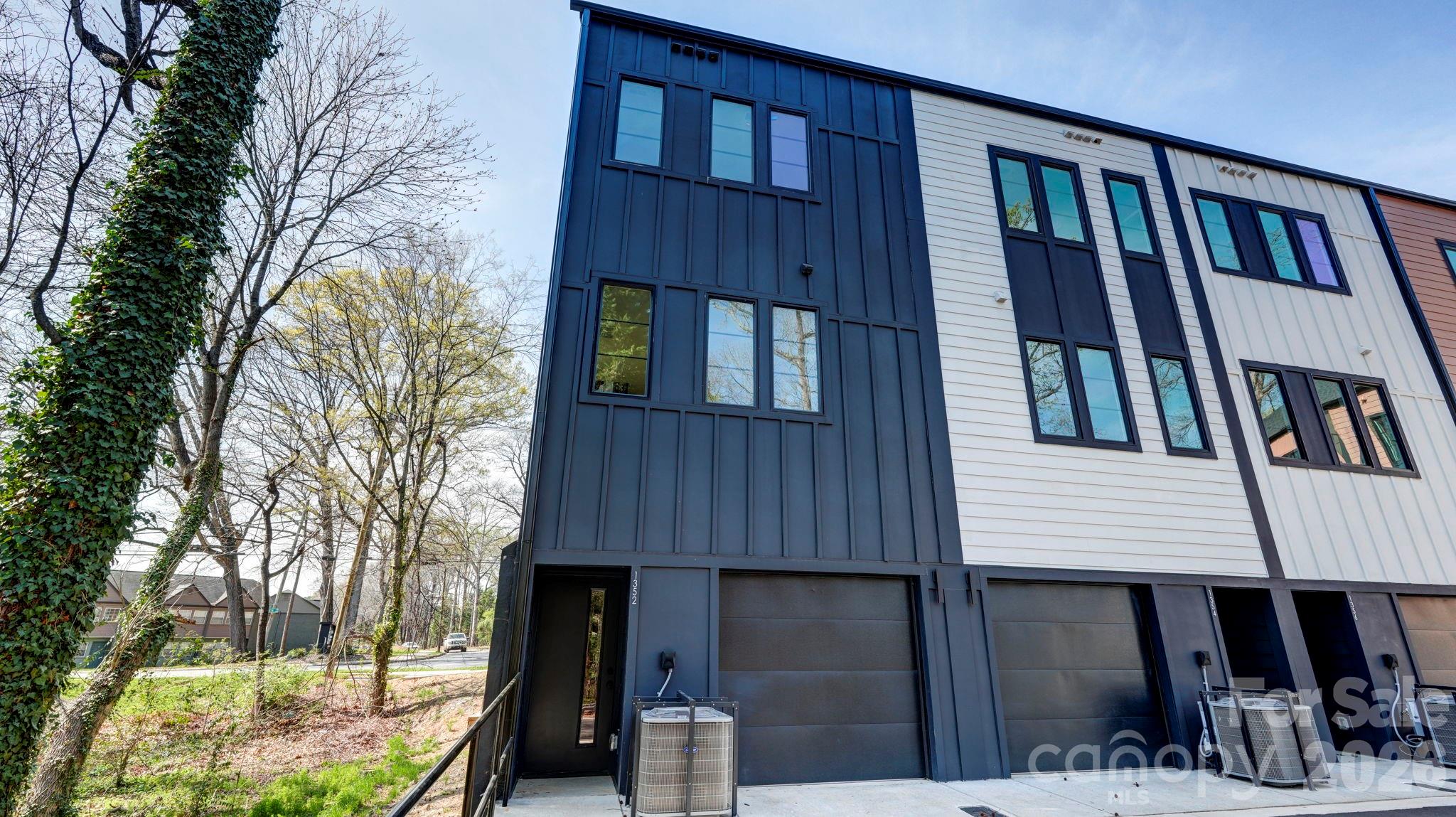 Commonwealth Park - Residential