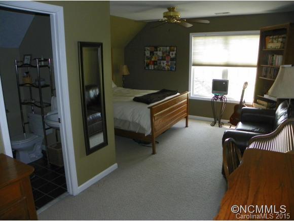 Regal Knolls - Residential