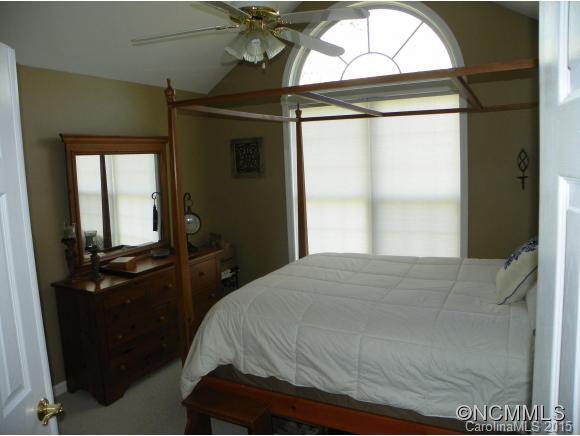 Regal Knolls - Residential
