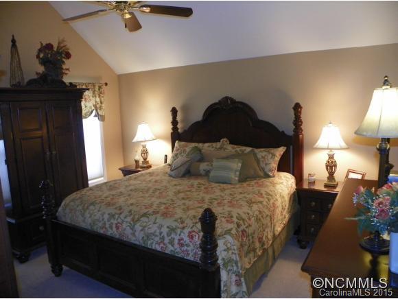 Regal Knolls - Residential