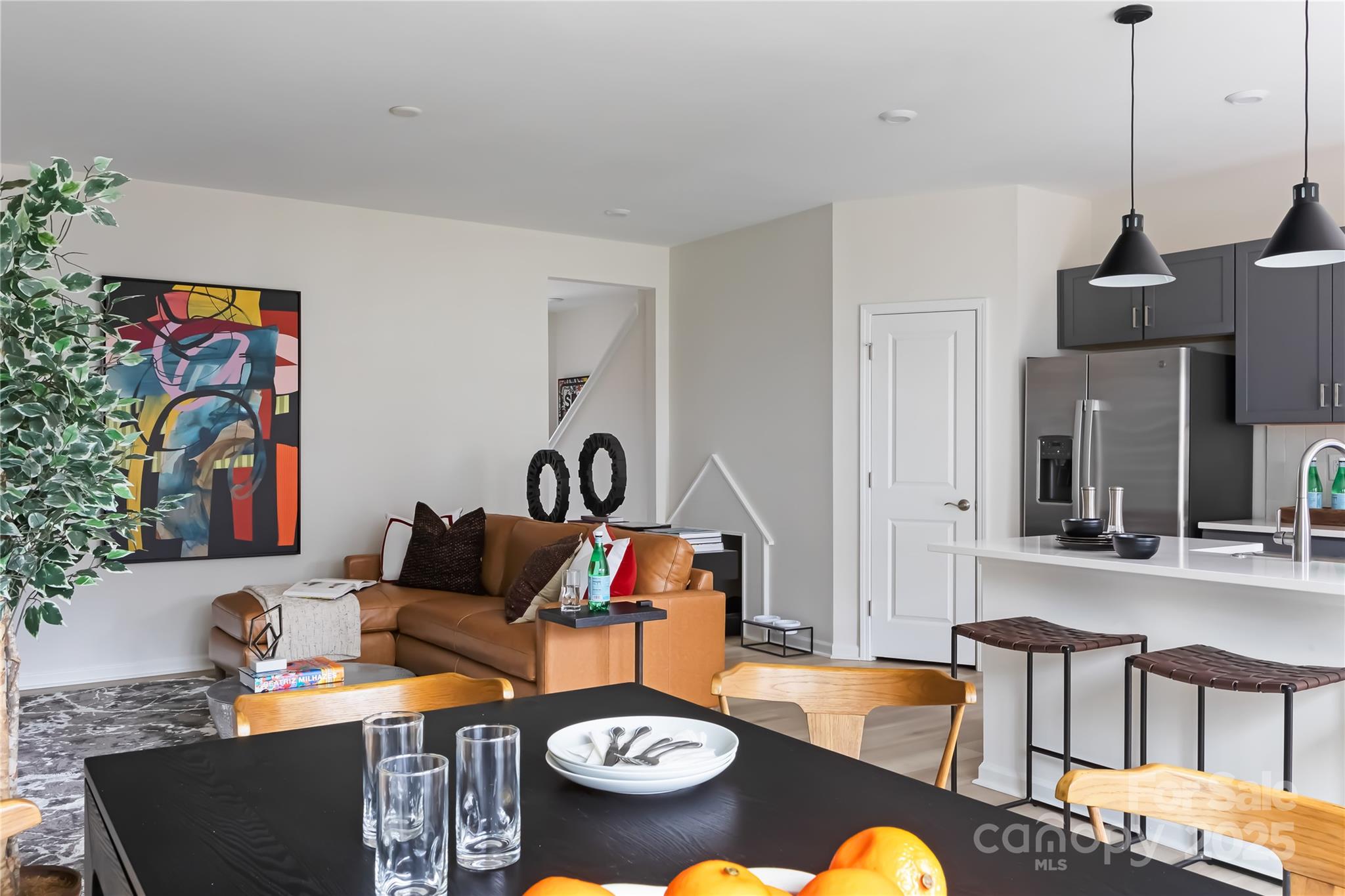 Fifteen 15 Cannon - Residential