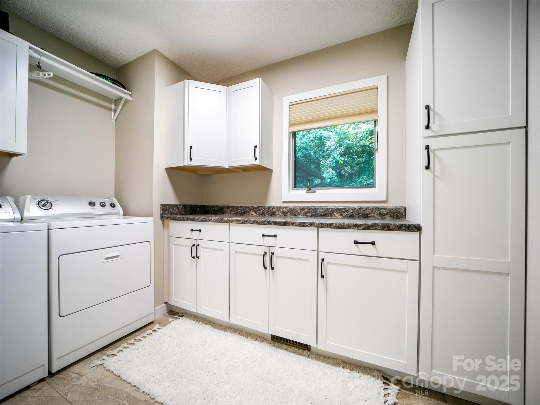 Knob Creek - Residential