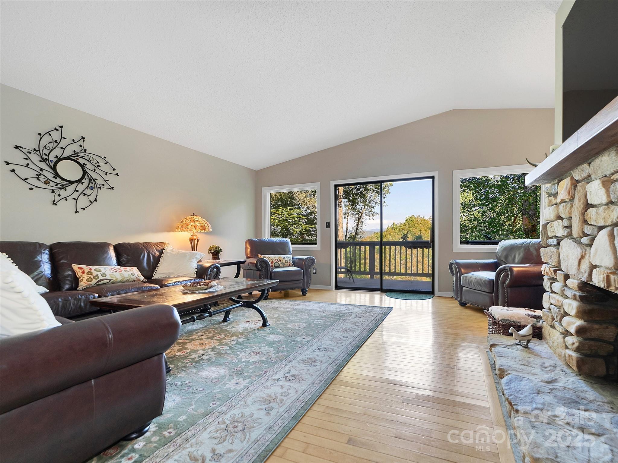 Knob Creek - Residential