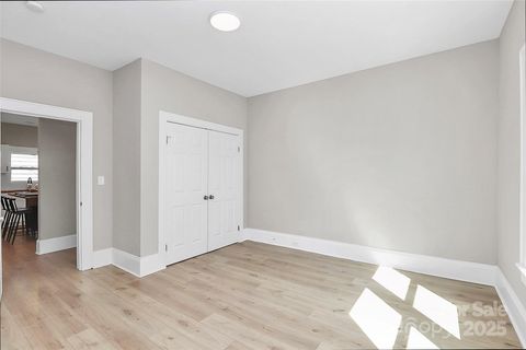 listing image 30