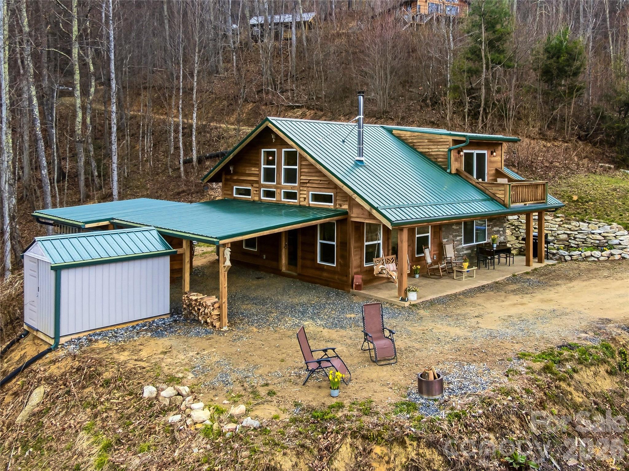131 White Oak Way