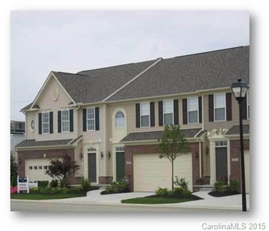 Amazing opportunity to own a 2 car ATTACHED garage just 1 mile from Bank of America Stadium in Uptown!  3 bedroom, 2.5 bath witha 2 story foyer. This town home is loaded with upgrades - including 2 ft extension to downstairs, upgraded Kitchen and Owner's Bathroom. Call or stop by today for additional details.  Home is to be built.  Anticipating a 3rd/4th quarter 2015 delivery date.