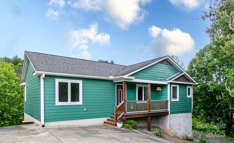18 Benzington Way Leicester NC 28748