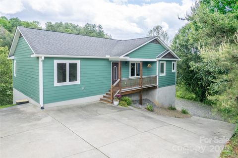 18 Benzington Way Leicester NC 28748