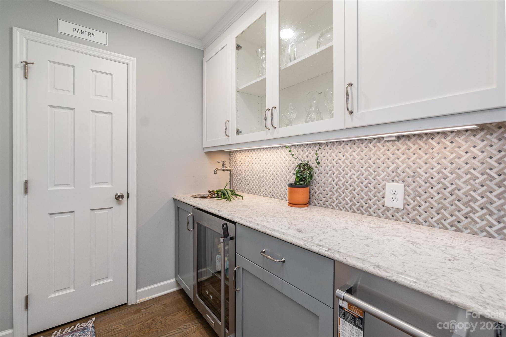 Old Salem - Residential