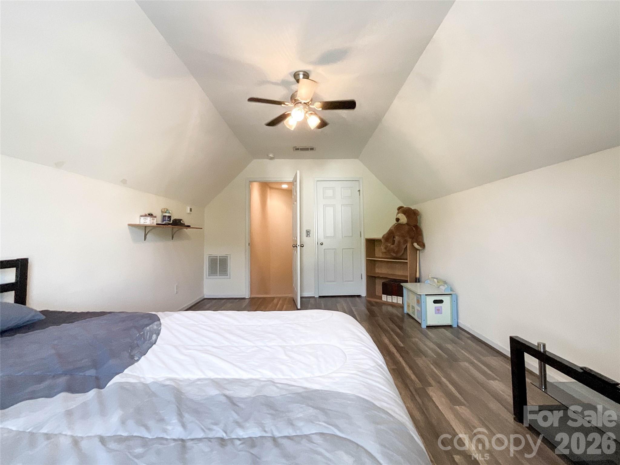Brook Valley - Residential