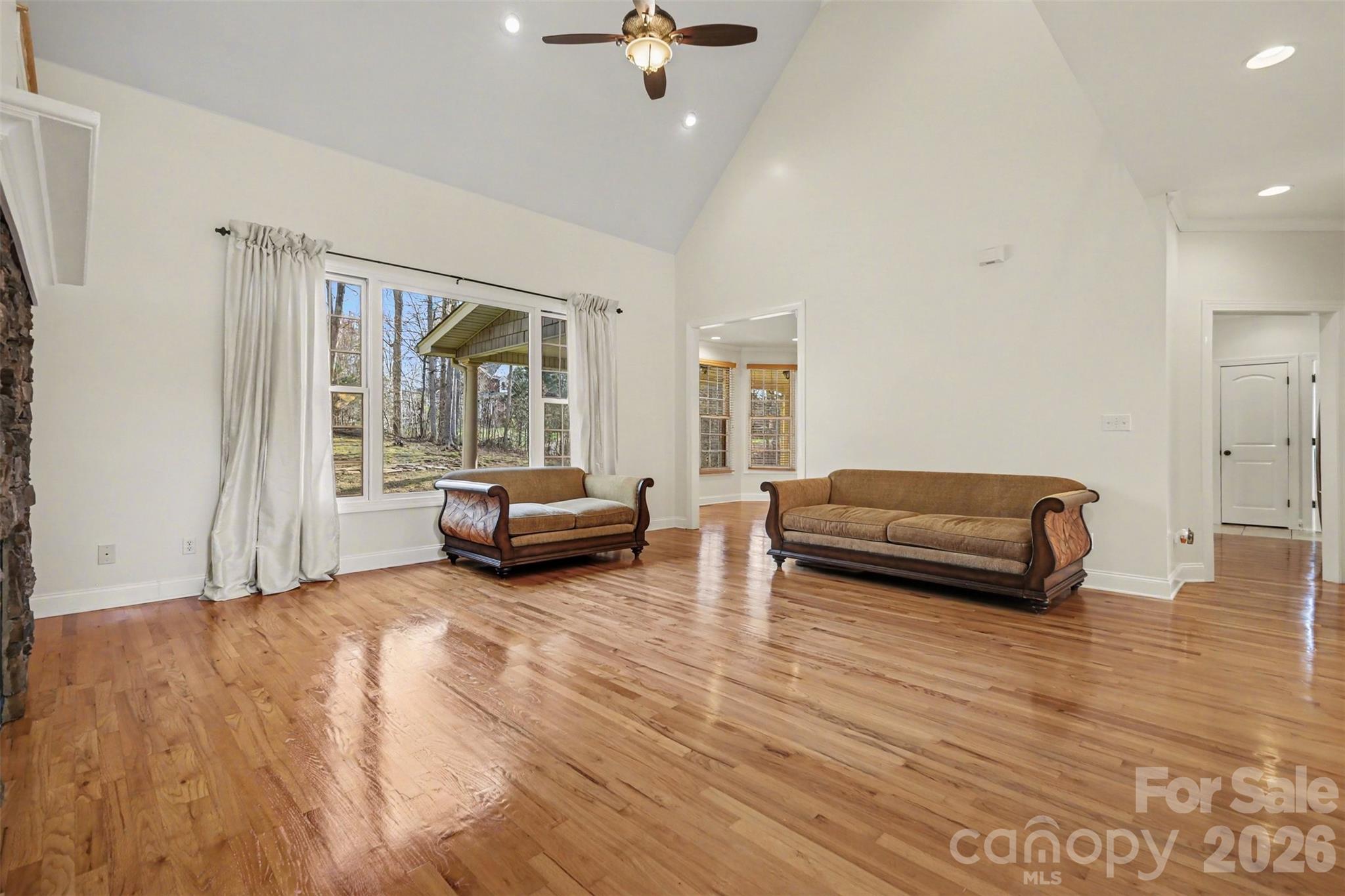 Country Club Hills - Residential