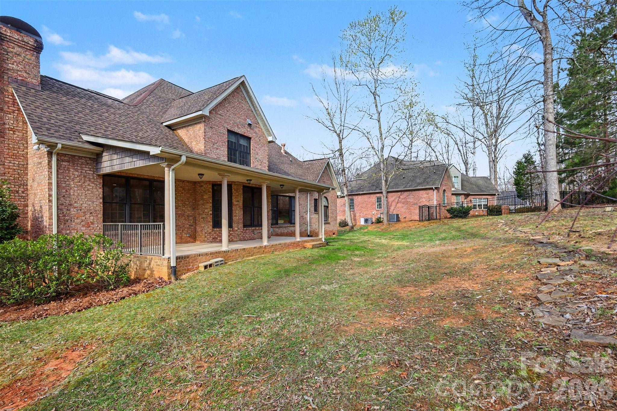 Country Club Hills - Residential