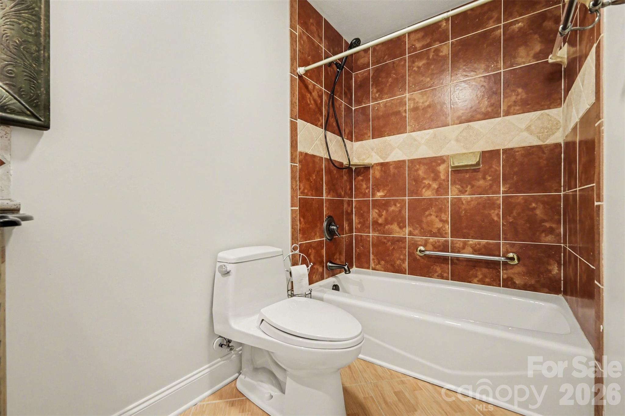 Country Club Hills - Residential