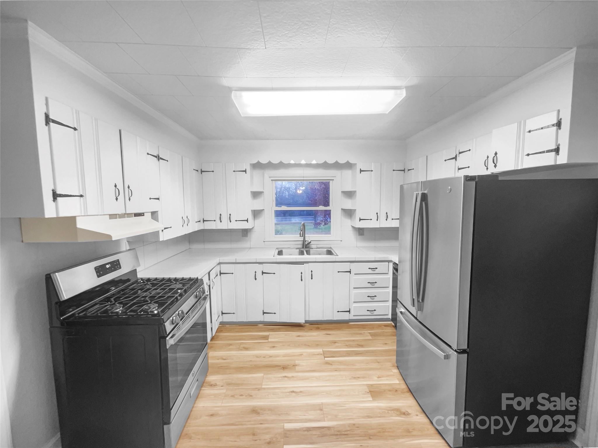 2009 Hickory Grove Road