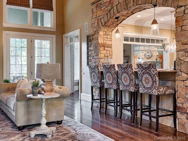 Flagship - Residential