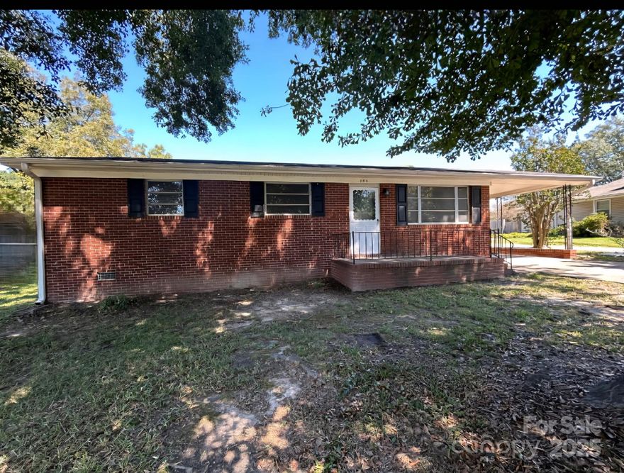 Charming 3-Bedroom Brick Home .... Fully Remodeled
Move-in ready!! This beautifully updated, all brick home, offers modern comfort with classic charm. Updated kitchen with granite countertop and tile backsplash and new LVP flooring. Gorgeous original hardwood floors in living room and all bedrooms. Nicely updated bathroom with new tile floor and tile tub surround. Fresh paint and new lighting throughout. This property includes a one car carport and an additional 12x16 building with concrete floor - ideal for storage, a workshop, or hobby space. Spacious, level back yard with plenty of room for outdoor fun and games or gardening. This is an ideal property for families or first-time buyers. Conveniently located near shopping and restaurants with easy access to I-85 for commuters. You really must see this property to appreciate it. Don't miss out. Schedule your showing today.